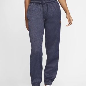 Nike Women’s Tennis Jogger Sweatpants (Color: Obsidian)